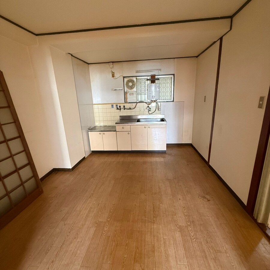 整理後。片付いた同じダイニングキッチン